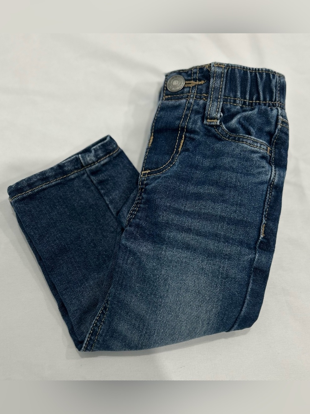 Old Navy Toddler Wow Straight Pull-On Jeans Medium Wash 12-18M
